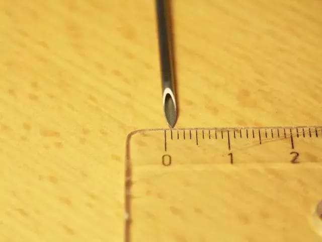 Nadel mit 1,2mm Spitze – 2