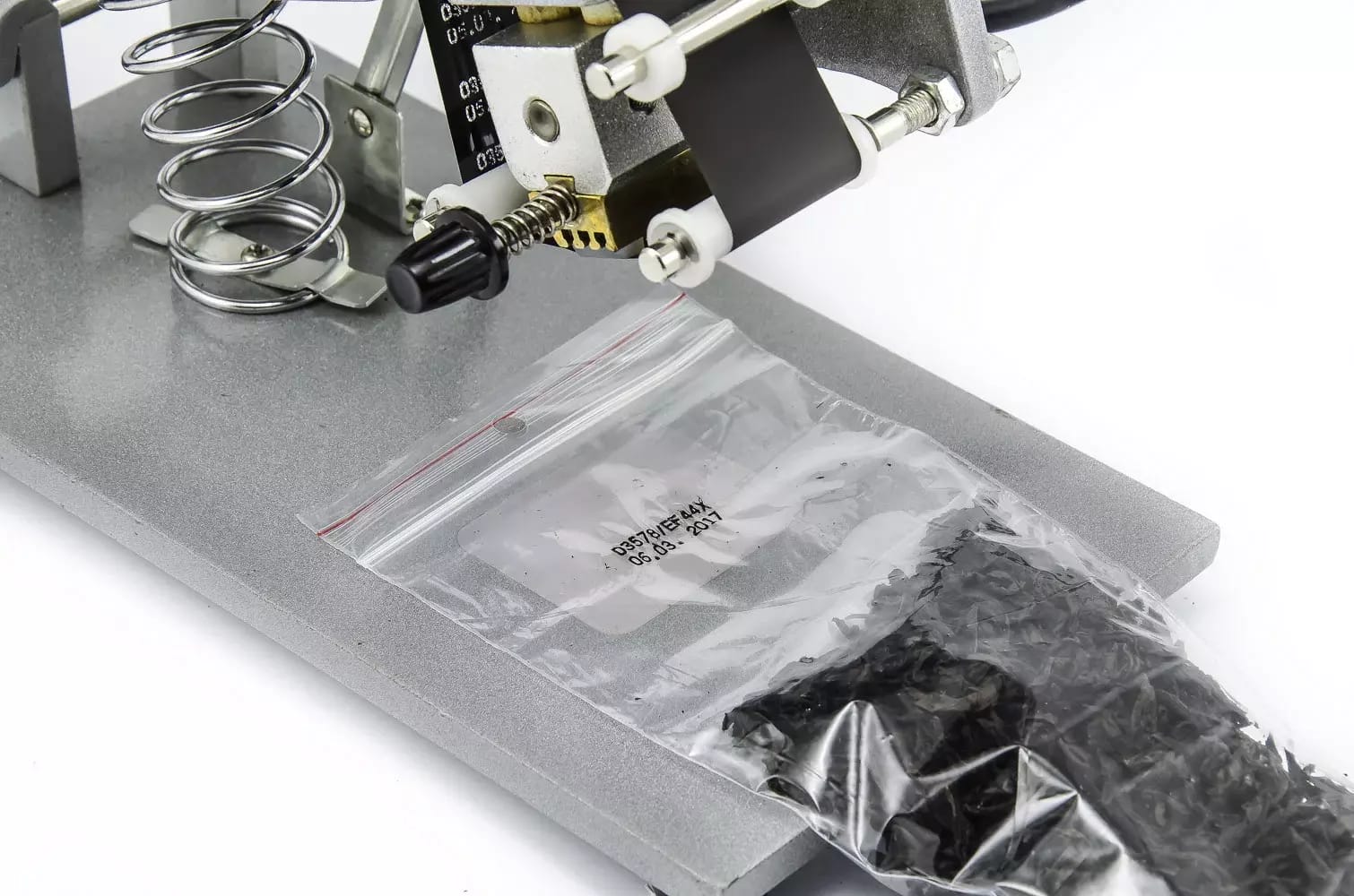 HP-130 Handheld-Thermotransferdrucker für Produktions- und Spendeetiketten – 2
