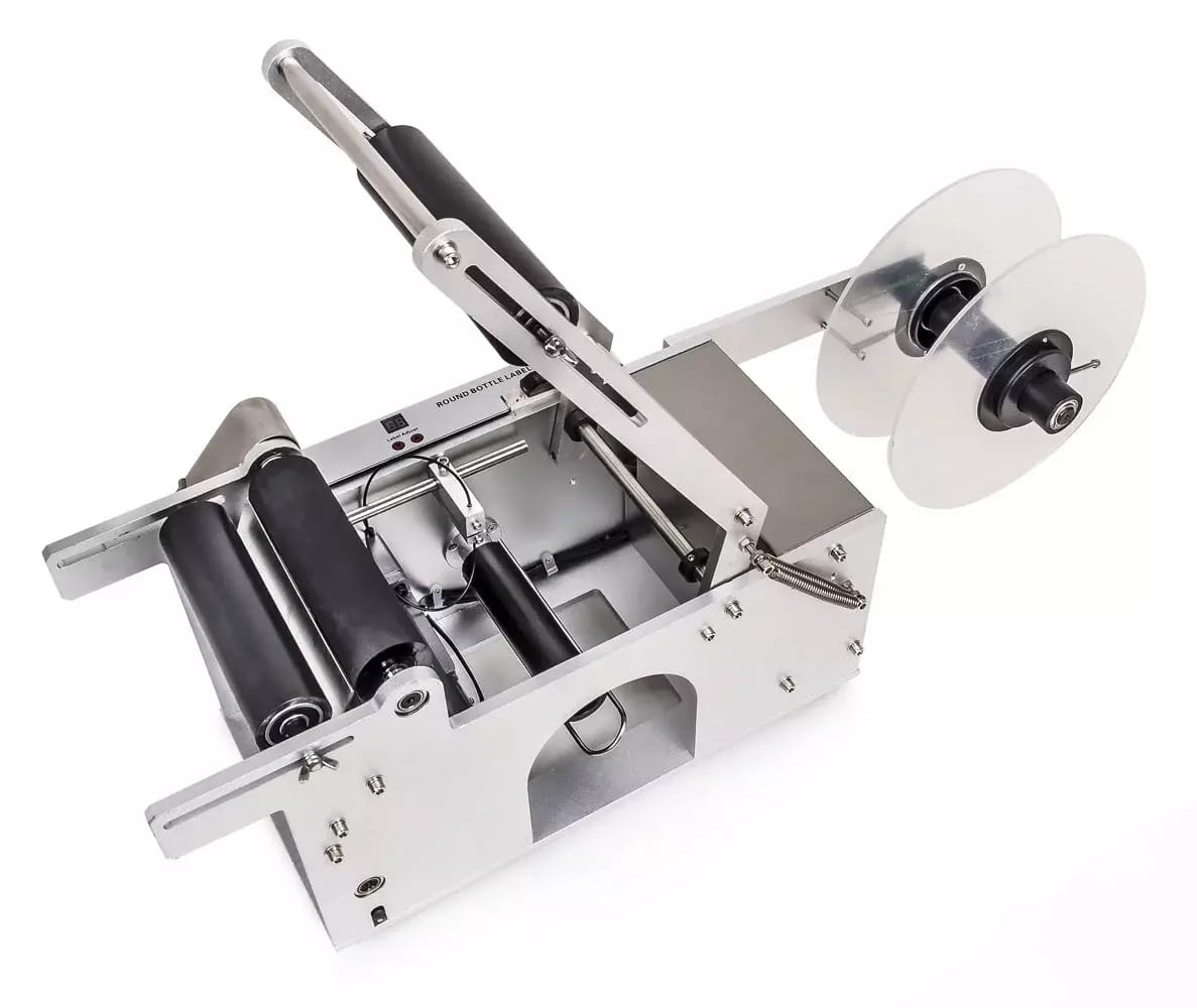 Halbautomatische Etikettenklebemaschine für Flaschen, Gläser und zylindrische Behälter LT-50 – 2