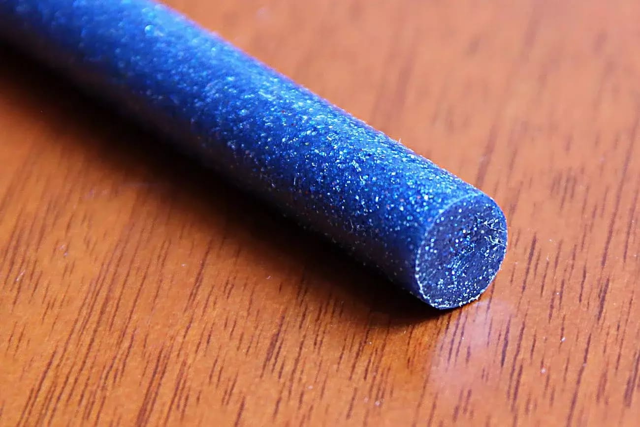 Dekorative Glitzerstäbchen für Schmelzpistole blau 1pc – 2